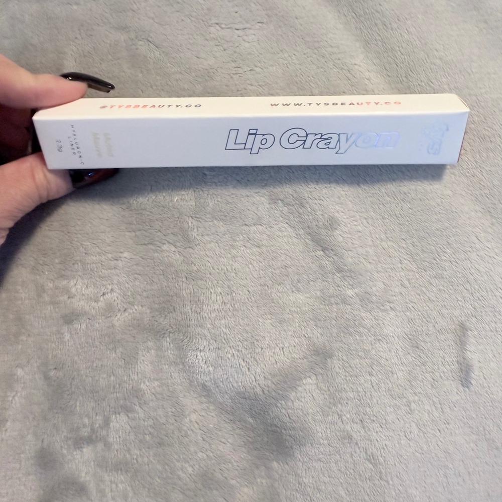 TVS Beauty Lip Crayon Hyaluronic Liner Muted Mauve 2.3g Vegan New Sealed